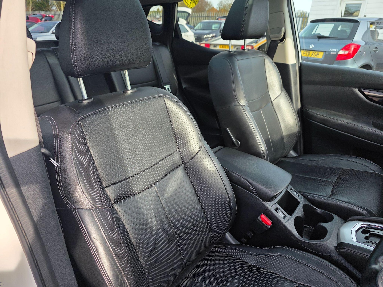 Used Nissan Qashqai 2014 for sale - 77611639: Photo 16