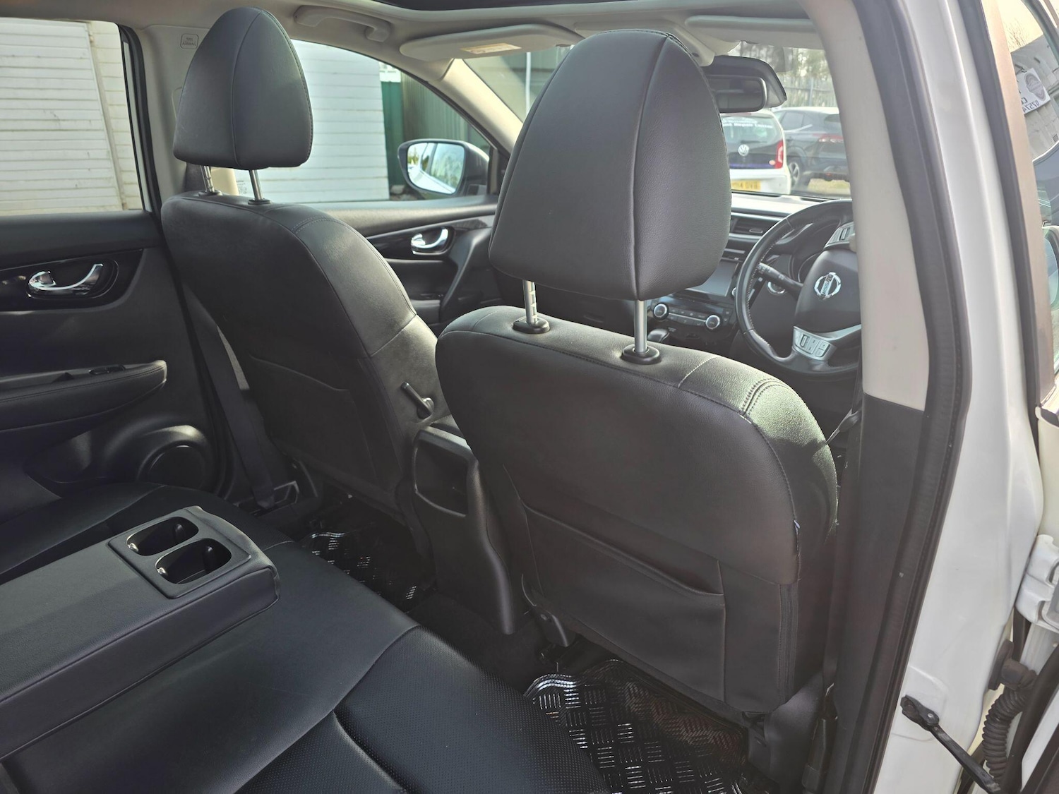 Used Nissan Qashqai 2014 for sale - 77611639: Photo 27