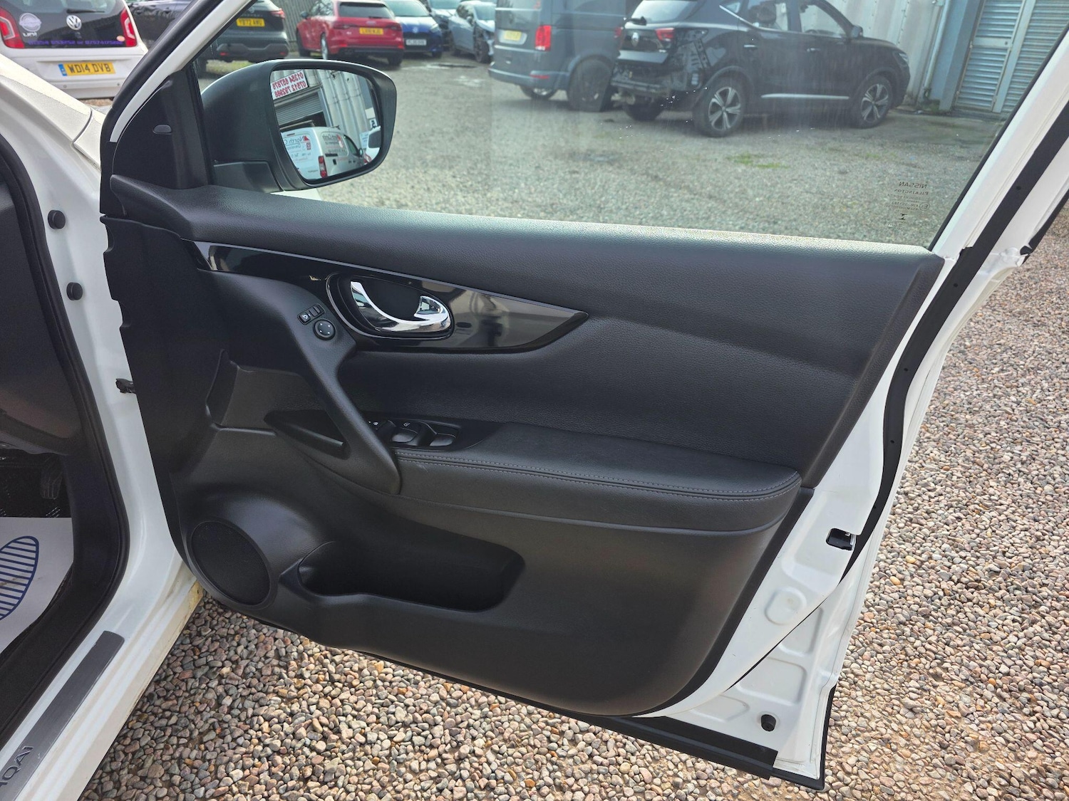 Used Nissan Qashqai 2014 for sale - 77611639: Photo 36