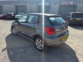 Used Volkswagen Polo 2014 for sale - 79316831: Photo