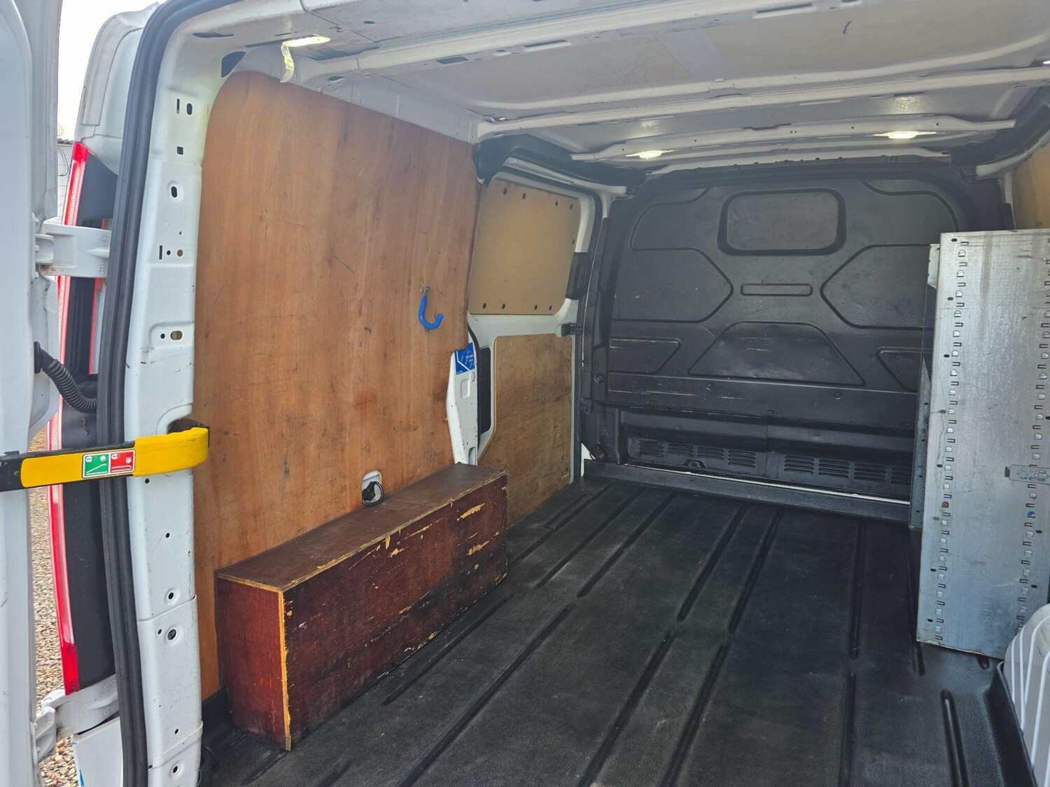 Used Ford Transit Custom 2020 for sale - 77387493: Photo 35