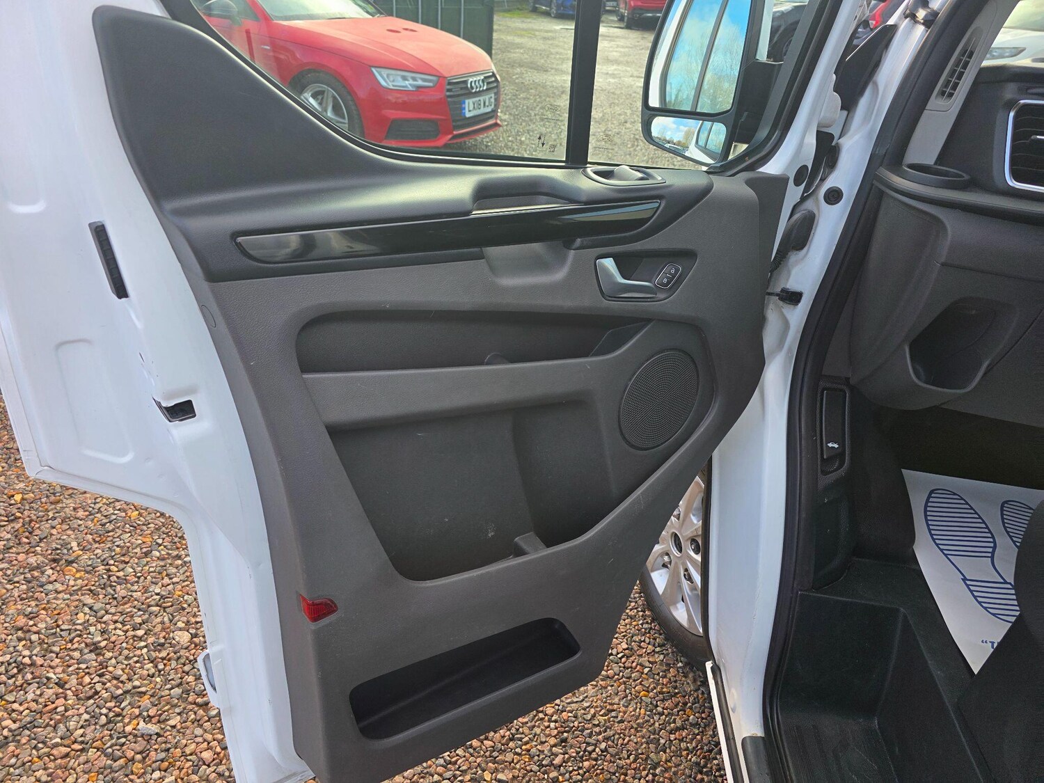 Used Ford Transit Custom 2020 for sale - 77387493: Photo 42