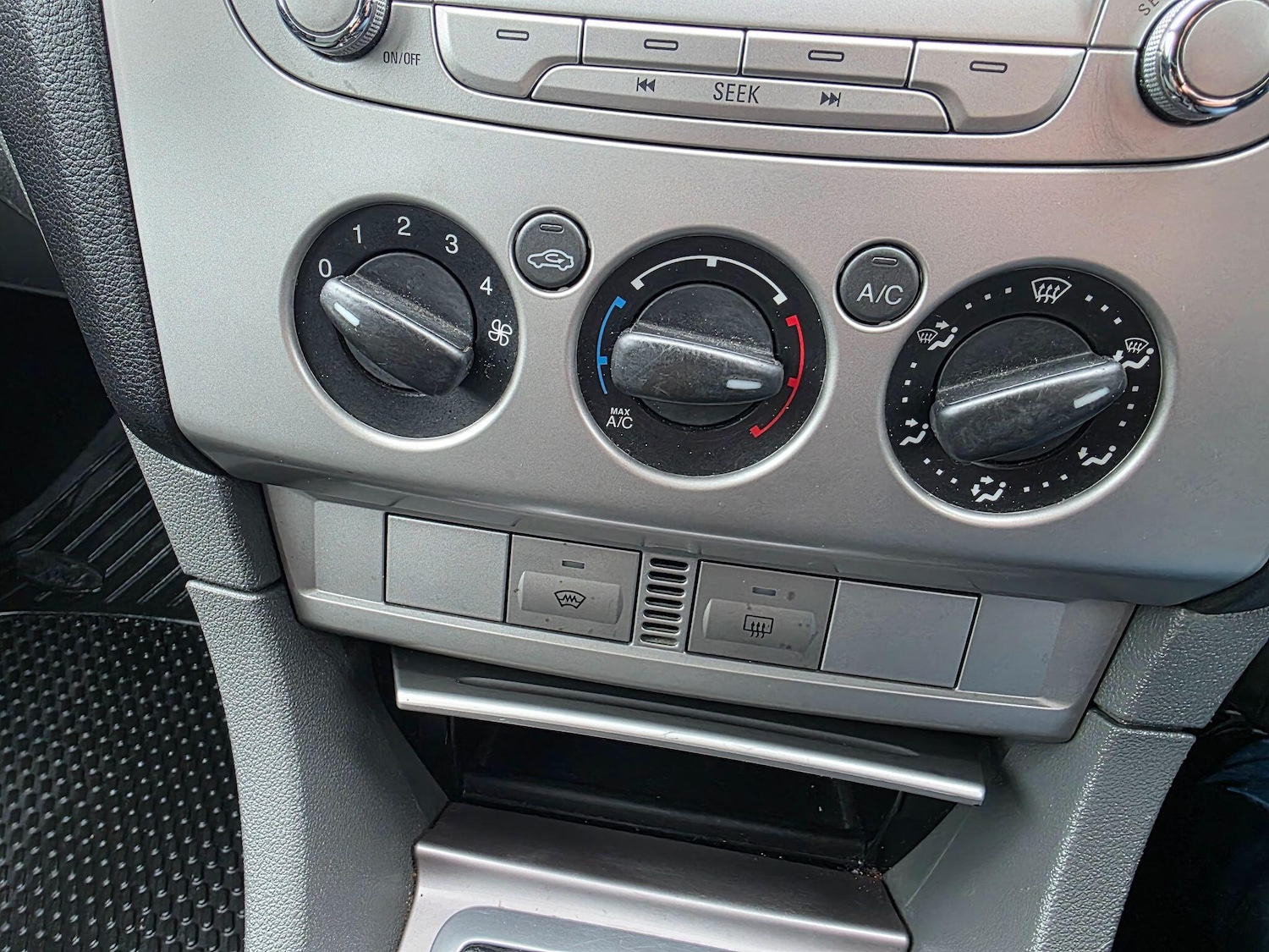 Used Ford Focus 2011 for sale - 77456180: Photo 23