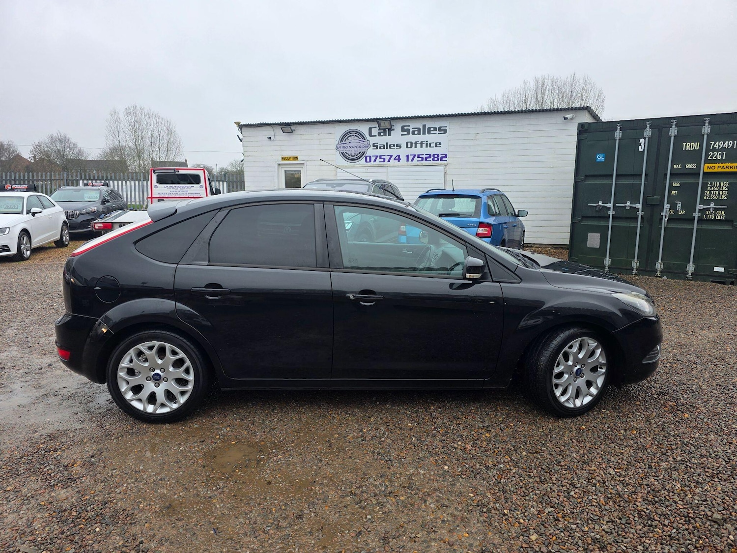 Used Ford Focus 2011 for sale - 77456180: Photo 9