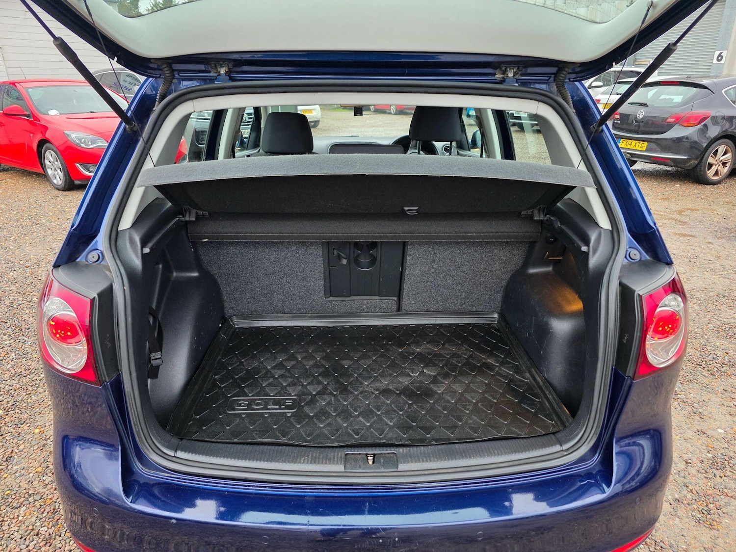 Used Volkswagen Golf Plus 2012 for sale - 77278821: Photo 29