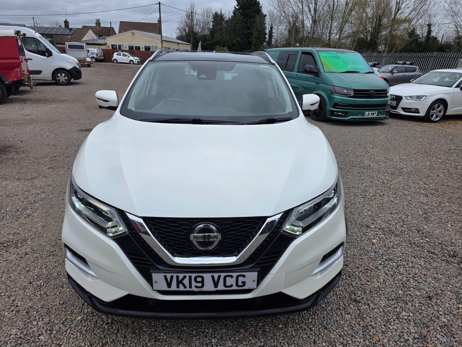 Used Nissan Qashqai 2019 for sale - 77683643: Photo 2