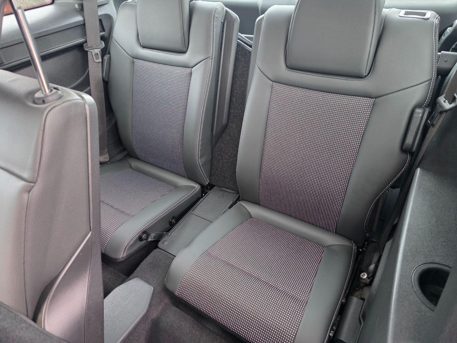 Used Vauxhall Zafira 2009 for sale - 77853536: Photo 18