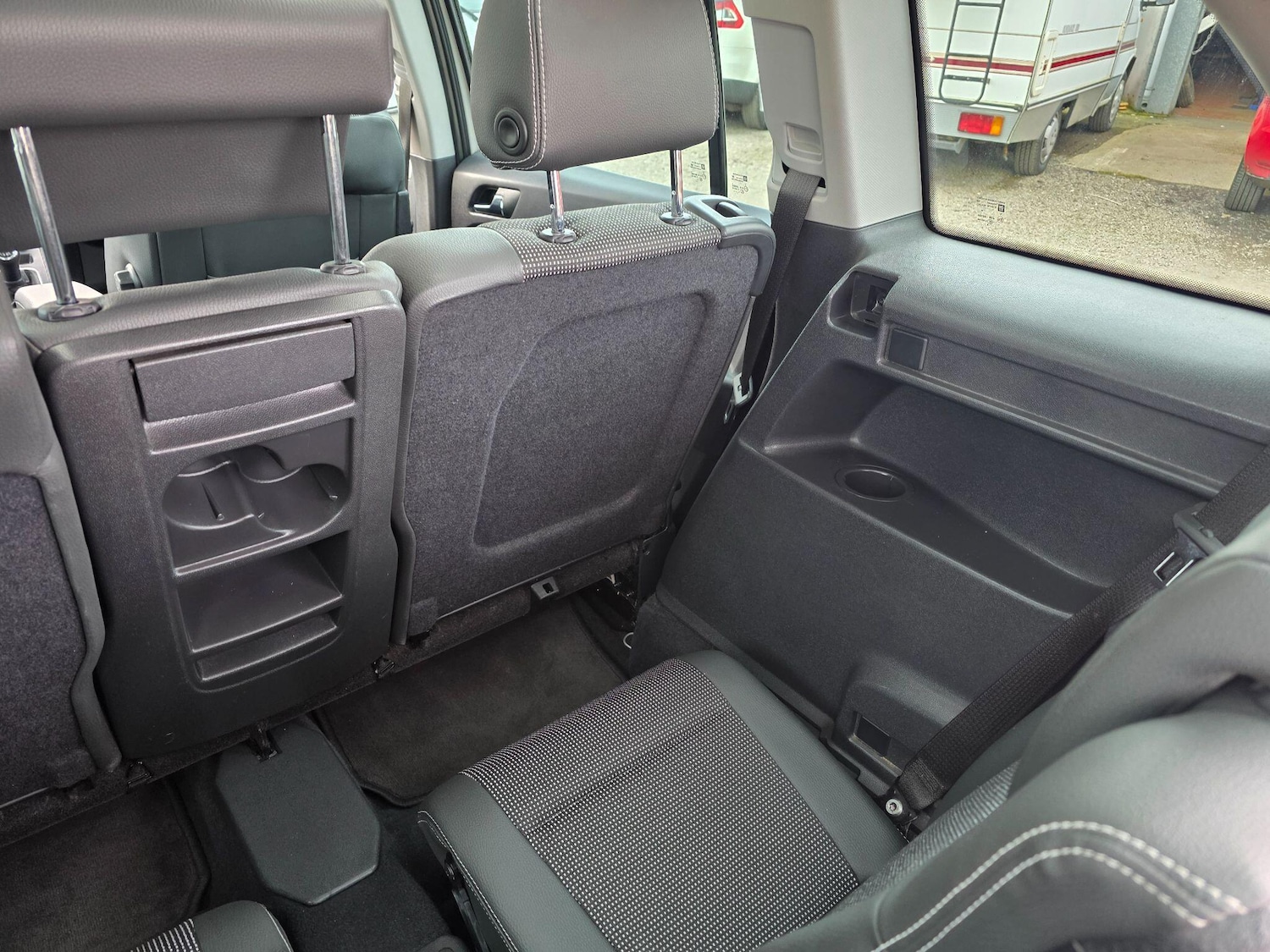 Used Vauxhall Zafira 2009 for sale - 77853536: Photo 24