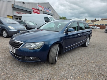 Used Skoda Superb 2014 for sale - 78934511: Photo