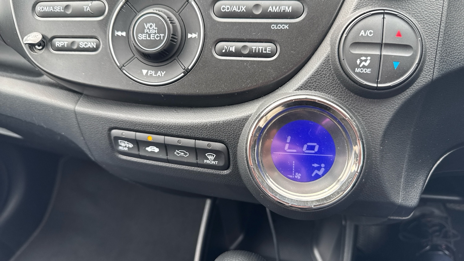 Used Honda Jazz 2012 for sale - 78182693: Photo 32