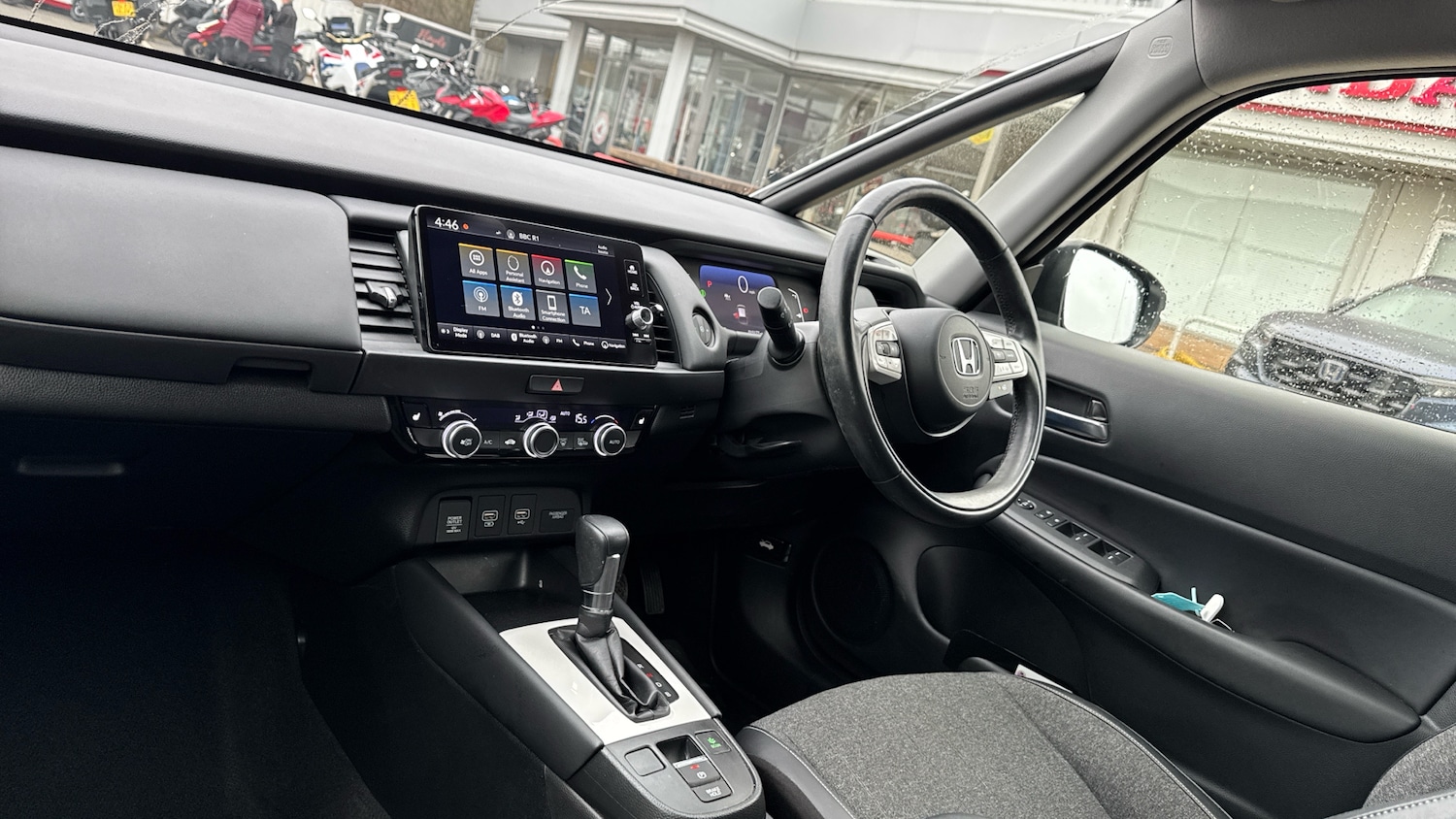 Used Honda Jazz 2023 for sale - 77829923: Photo 2