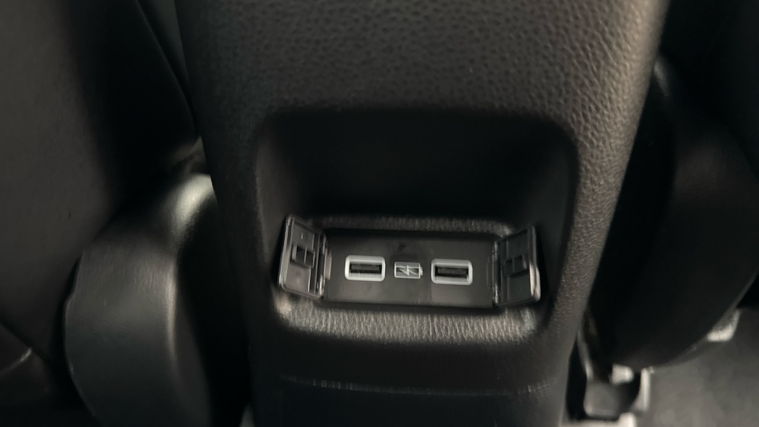 Used Honda Jazz 2023 for sale - 77829923: Photo 38