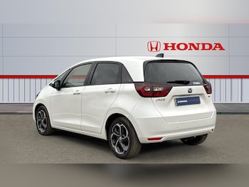 Used Honda Jazz 2023 for sale - 77829923: Photo