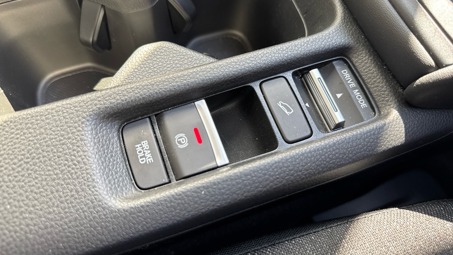 Used Honda HR-V 2023 for sale - 76102781: Photo 26