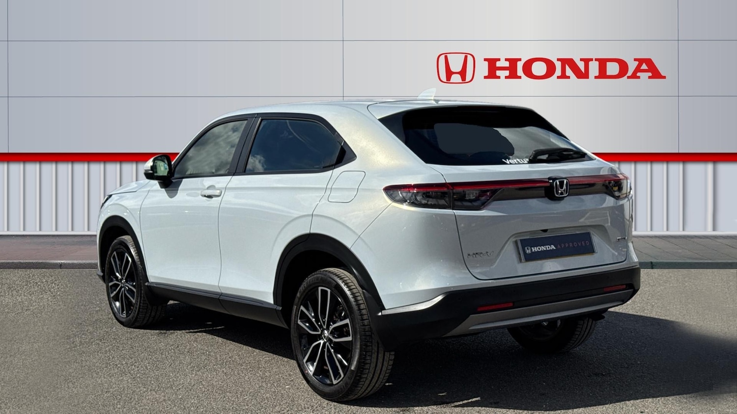 Used Honda HR-V 2023 for sale - 76102781: Photo 3