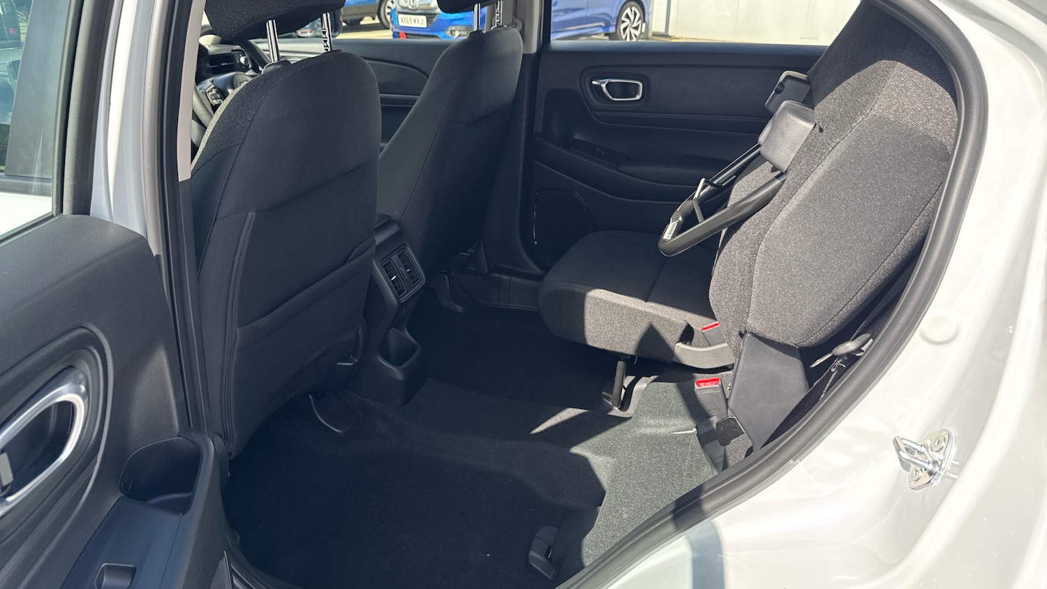 Used Honda HR-V 2023 for sale - 76102781: Photo 40