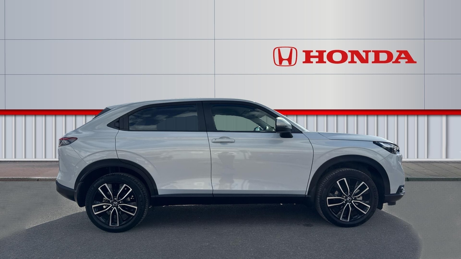 Used Honda HR-V 2023 for sale - 76102781: Photo 5