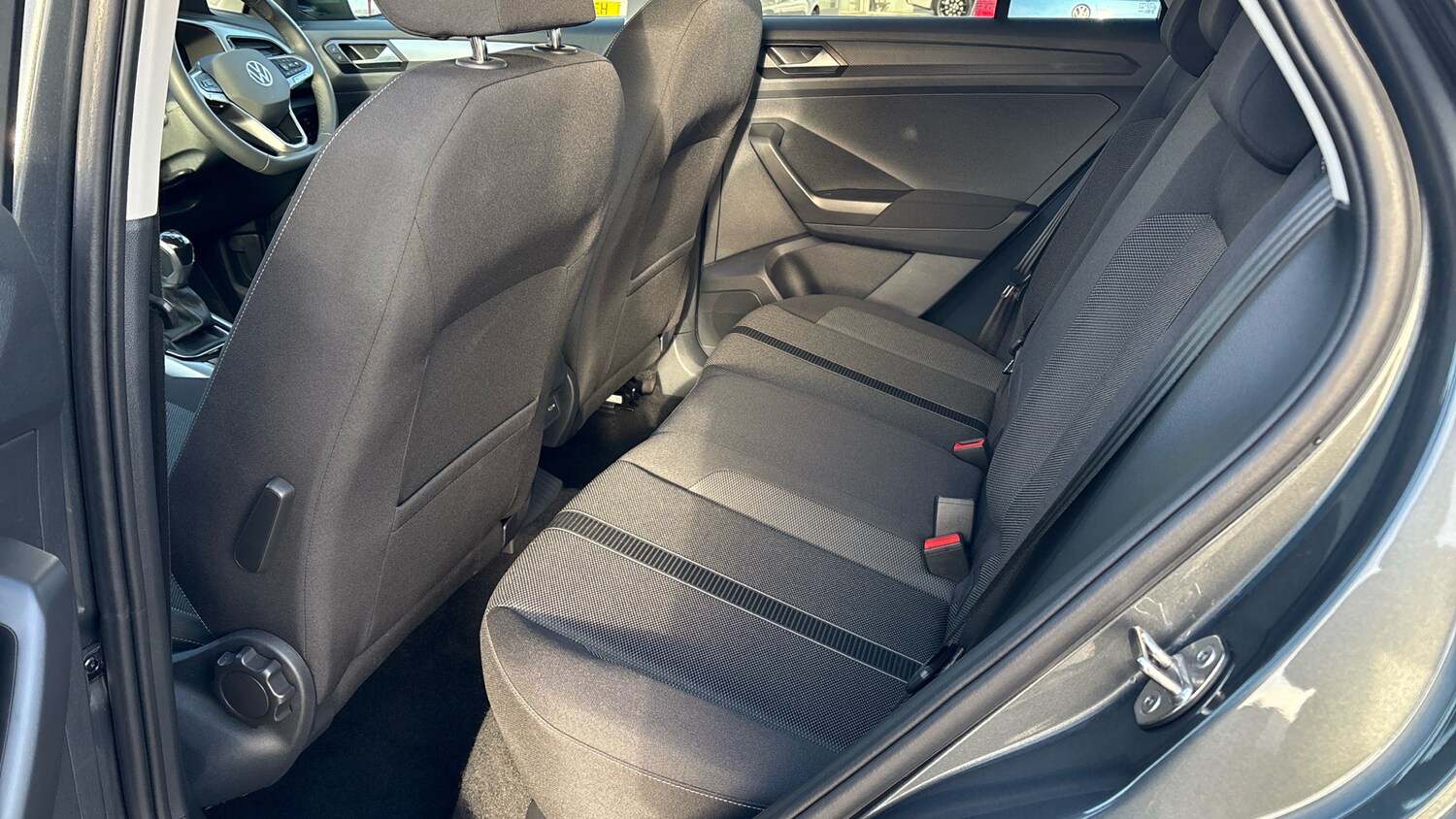 Used Volkswagen T-Roc 2025 for sale - 76860204: Photo 16