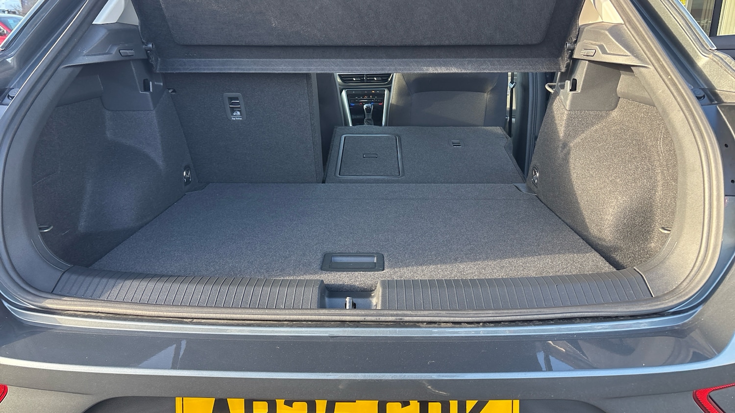 Used Volkswagen T-Roc 2025 for sale - 76860204: Photo 26