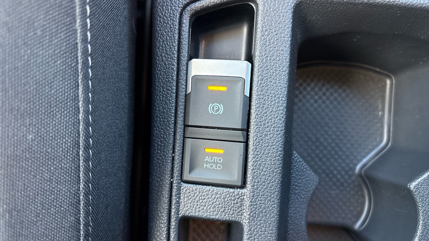 Used Volkswagen T-Roc 2025 for sale - 76860204: Photo 39