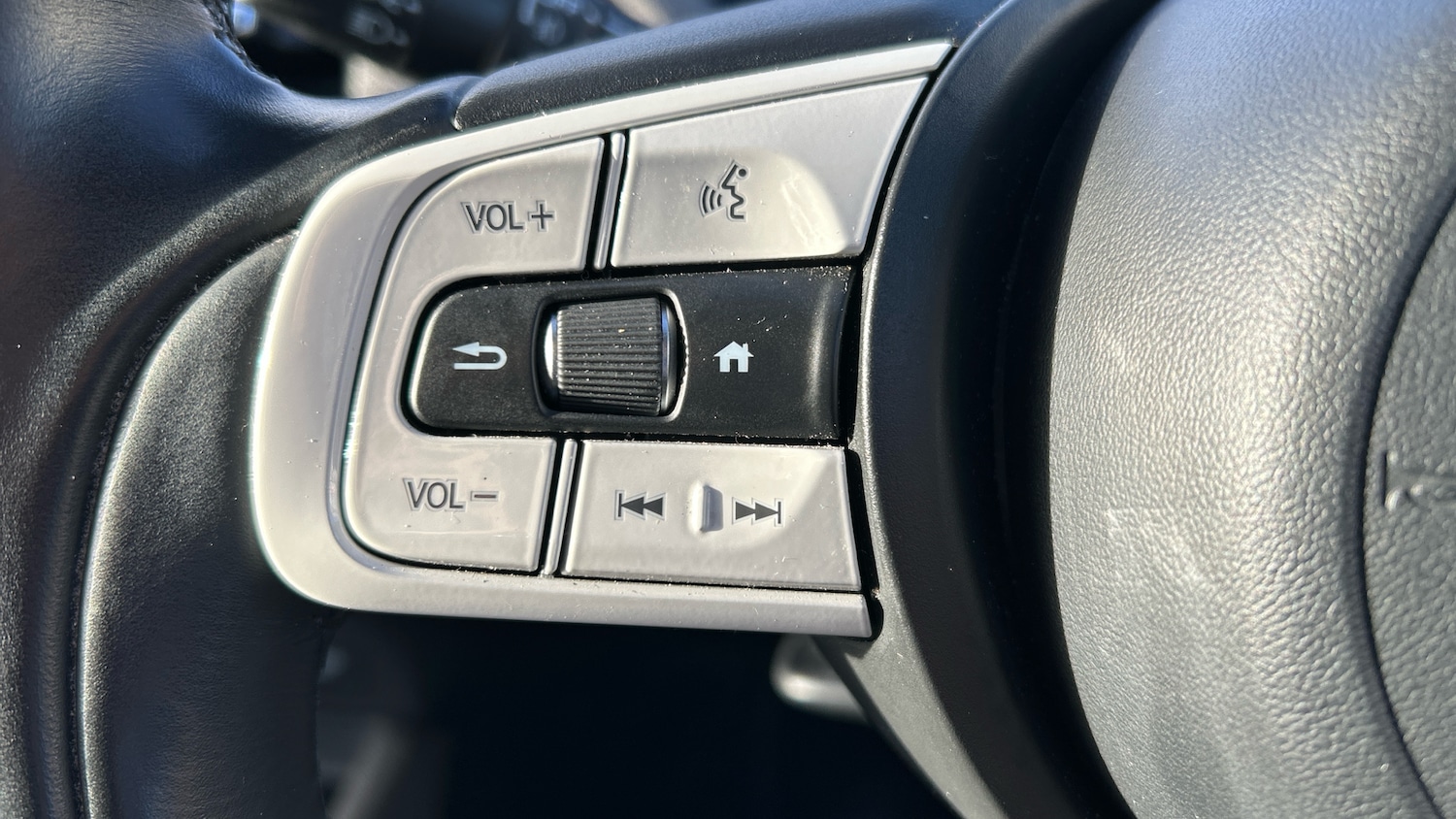 Used Honda Jazz 2020 for sale - 77901426: Photo 28