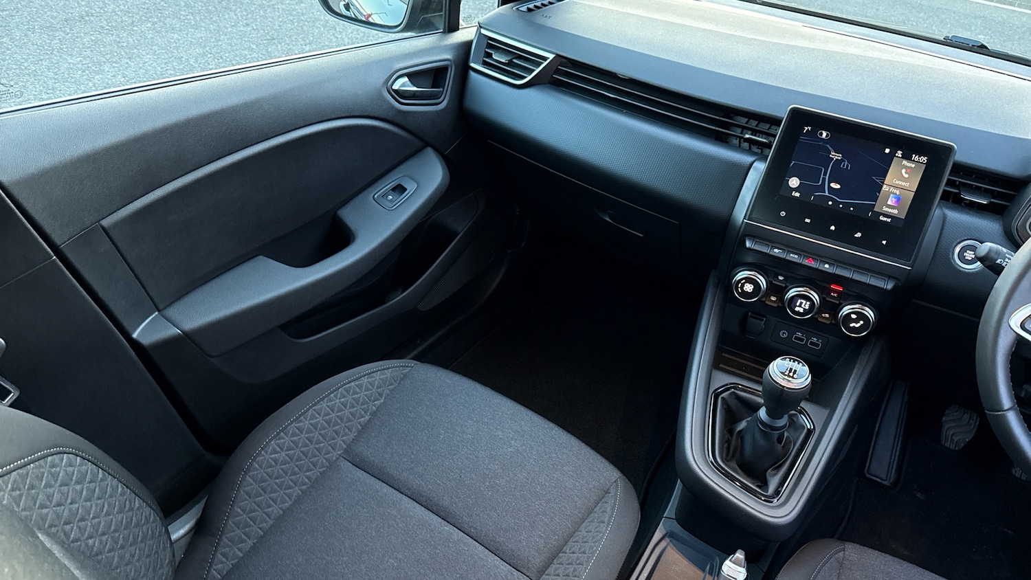 Used Renault Clio 2023 for sale - 77286141: Photo 14