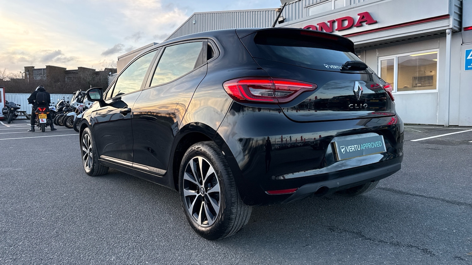 Used Renault Clio 2023 for sale - 77286141: Photo 25