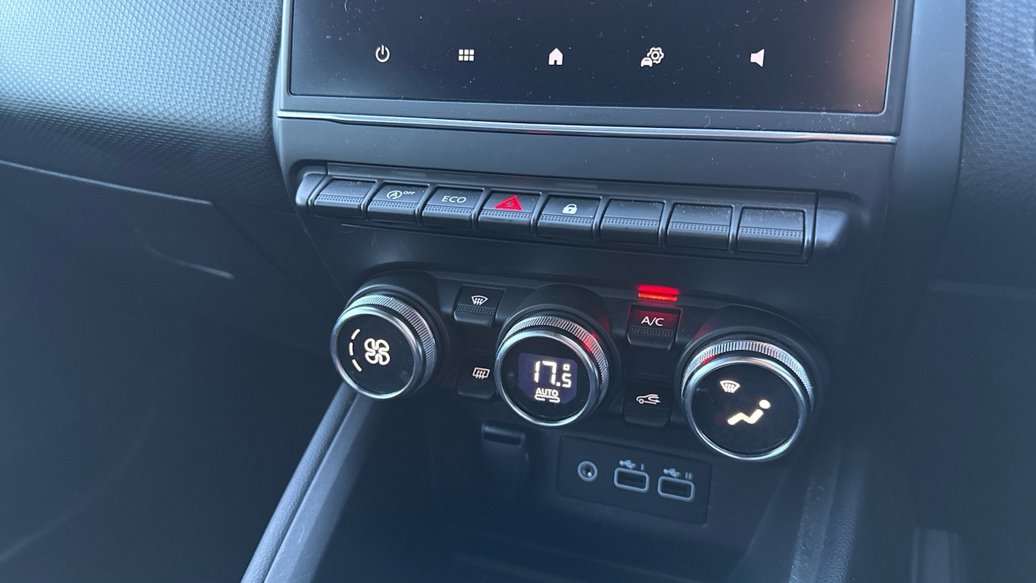 Used Renault Clio 2023 for sale - 77286141: Photo 39