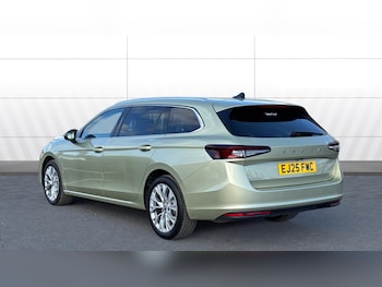 Used Skoda Superb 2025 for sale - 78273636: Photo