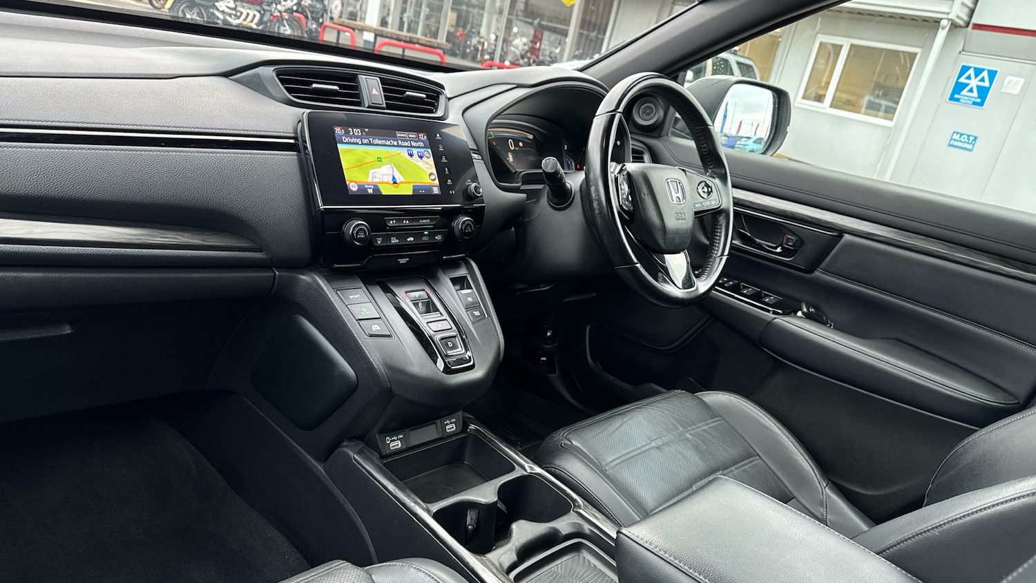 Used Honda CR-V 2021 for sale - 77915866: Photo 2