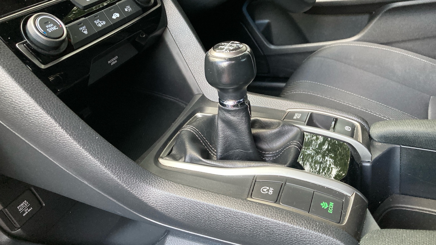 Used Honda Civic 2019 for sale - 76480212: Photo 13