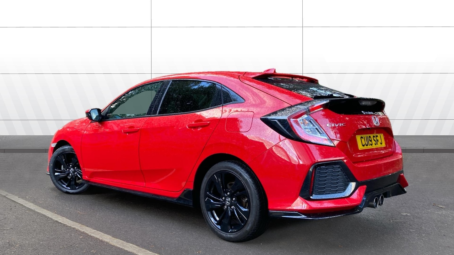 Used Honda Civic 2019 for sale - 76480212: Photo 2