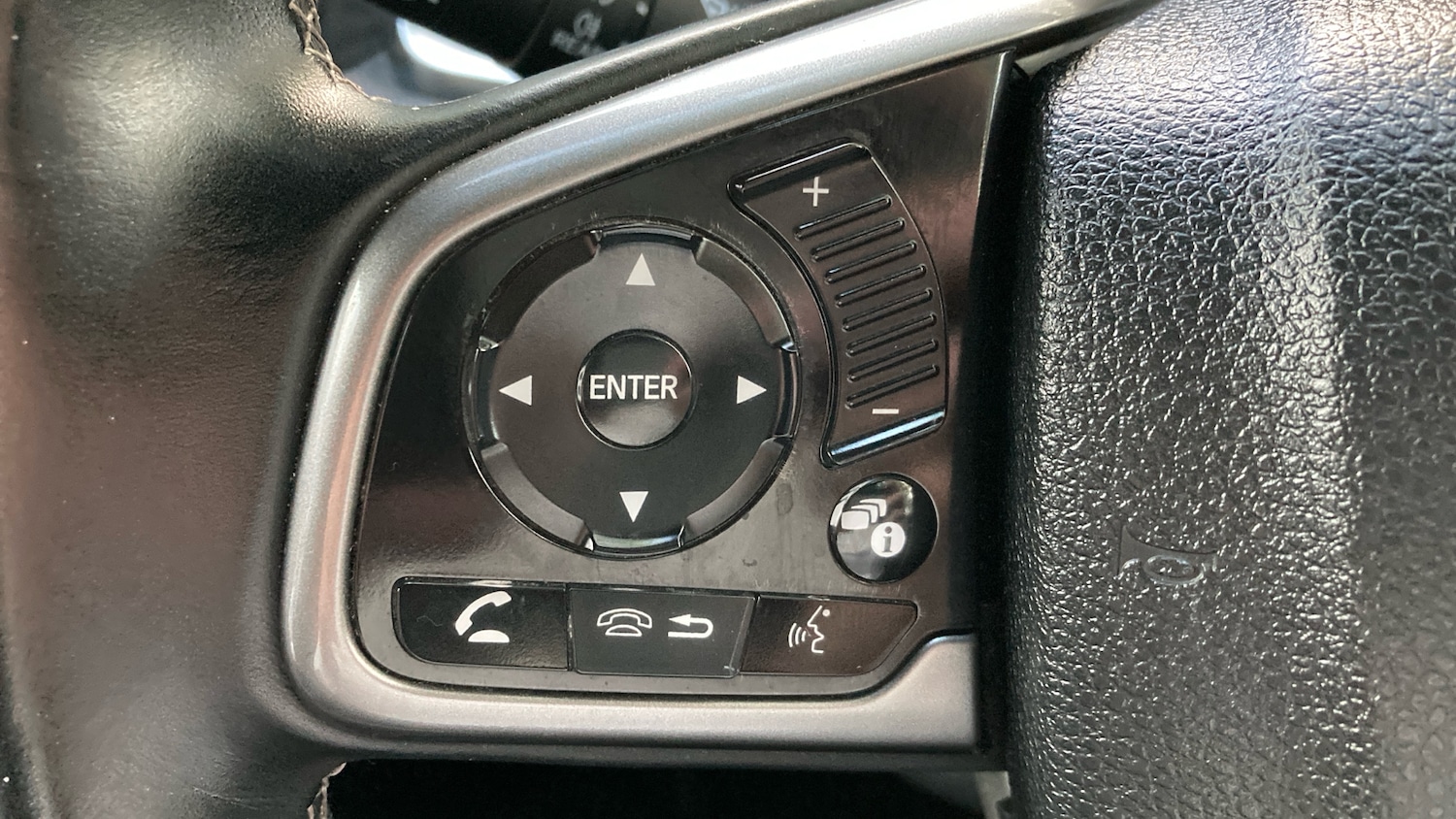 Used Honda Civic 2019 for sale - 76480212: Photo 22