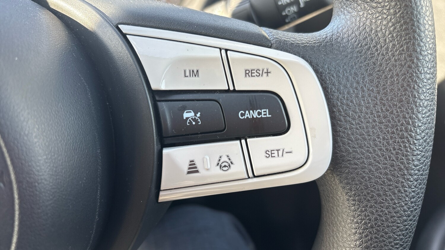 Used Honda Jazz 2023 for sale - 76366254: Photo 13