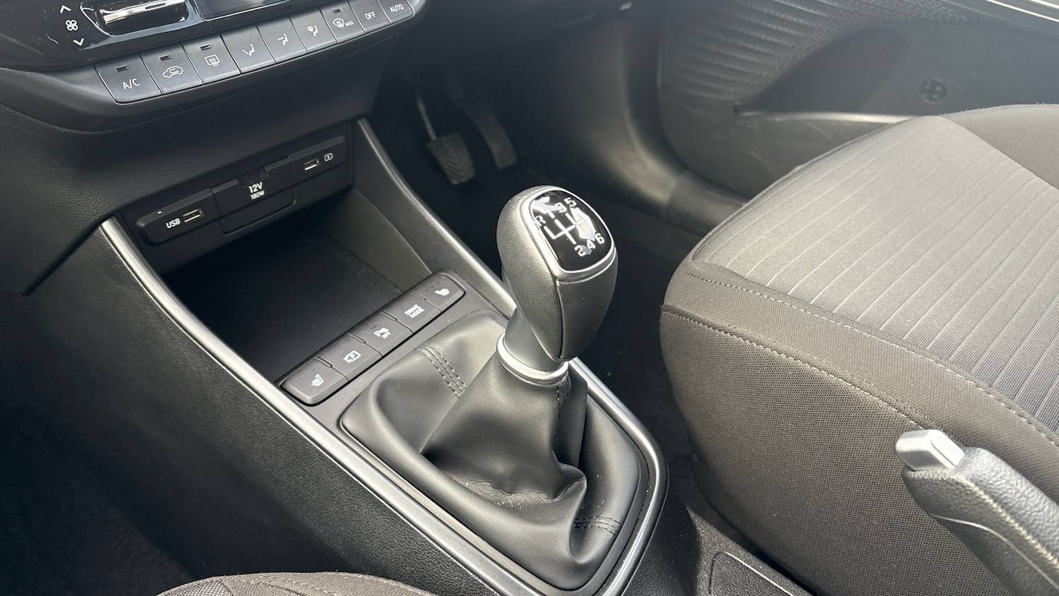 Used Hyundai i20 2022 for sale - 77184796: Photo 13