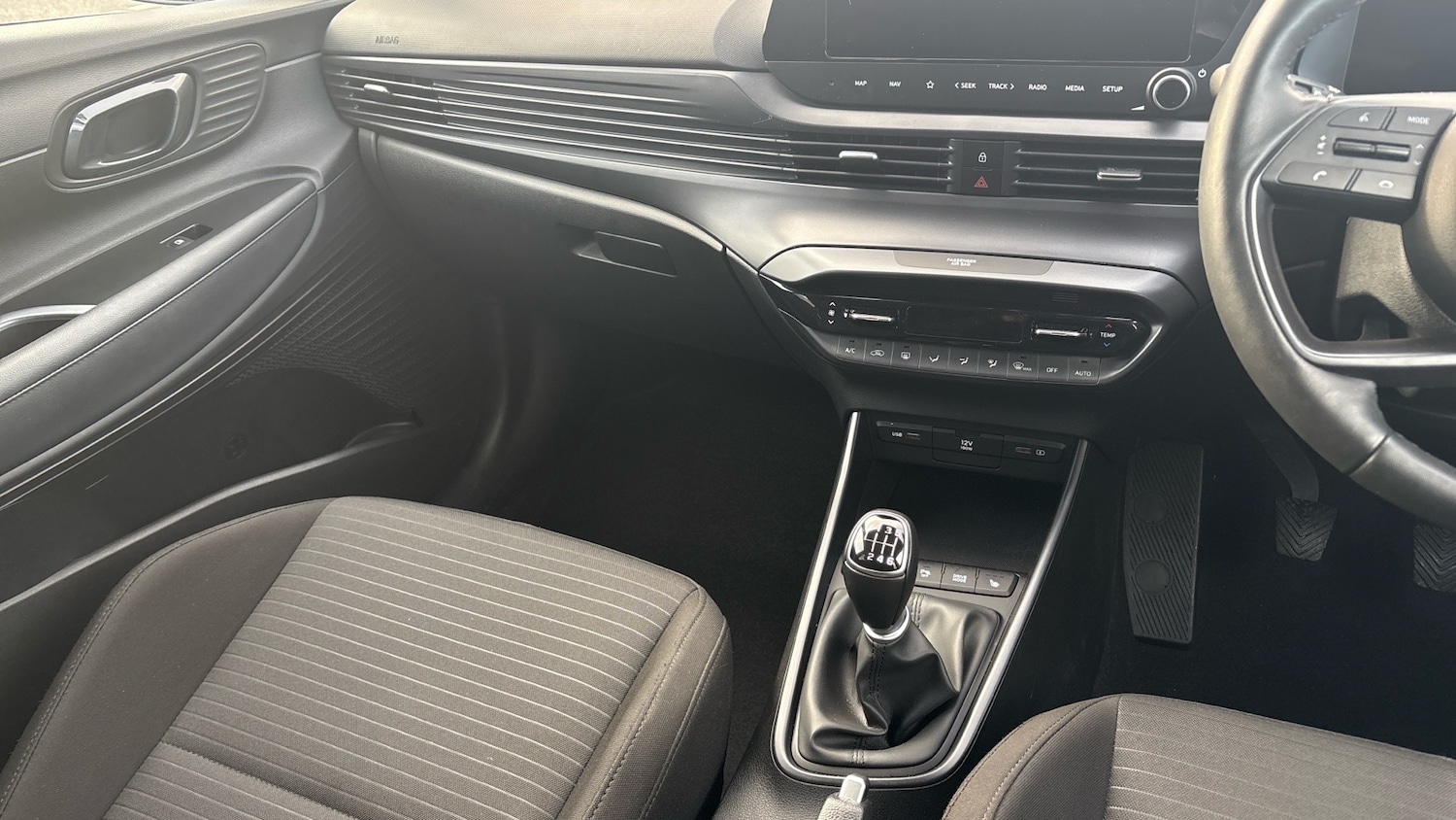 Used Hyundai i20 2022 for sale - 77184796: Photo 14