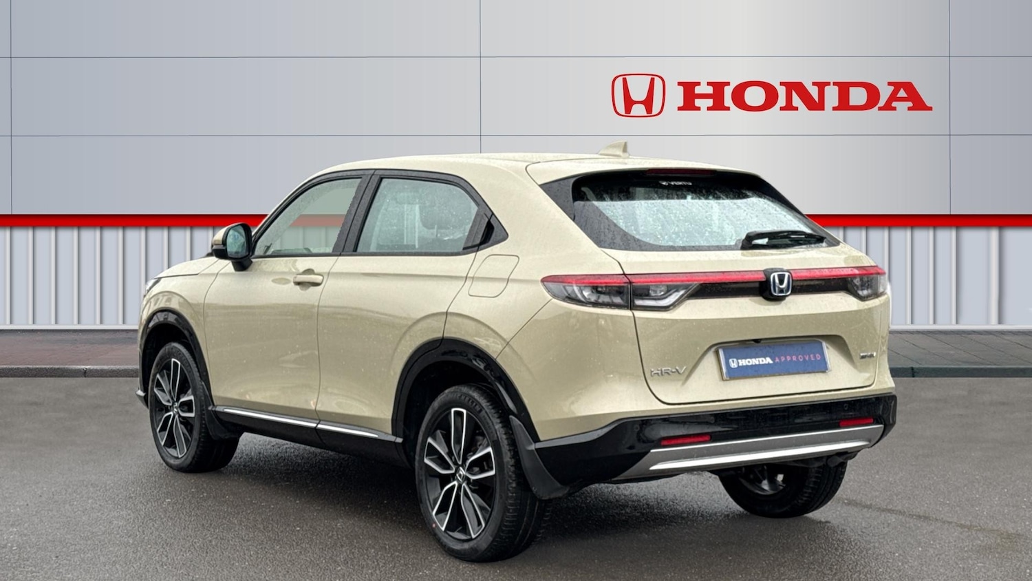 Used Honda HR-V 2023 for sale - 77196350: Photo 3