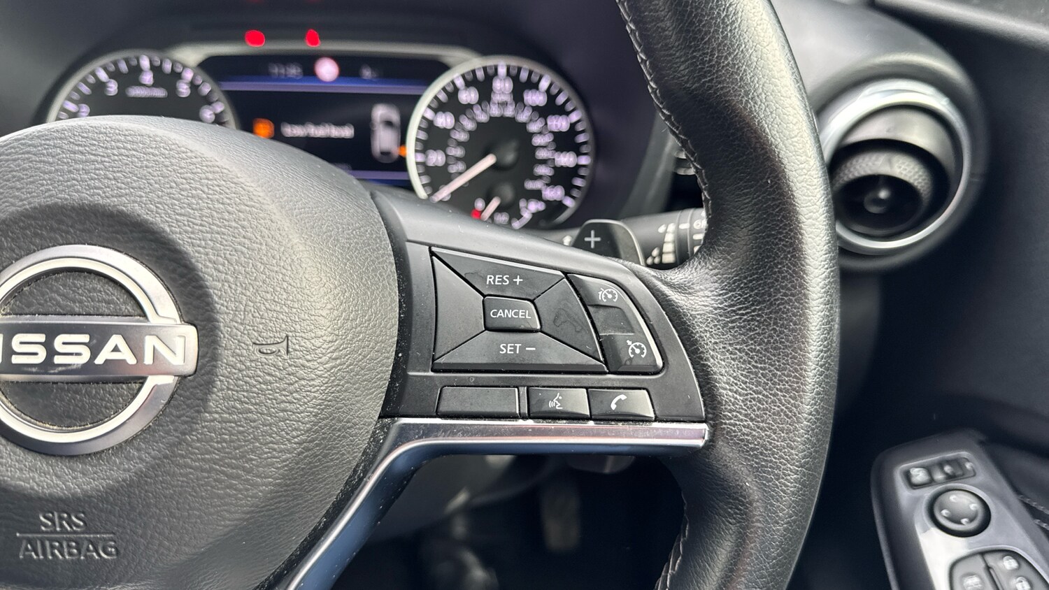 Used Nissan Juke 2023 for sale - 76603288: Photo 25