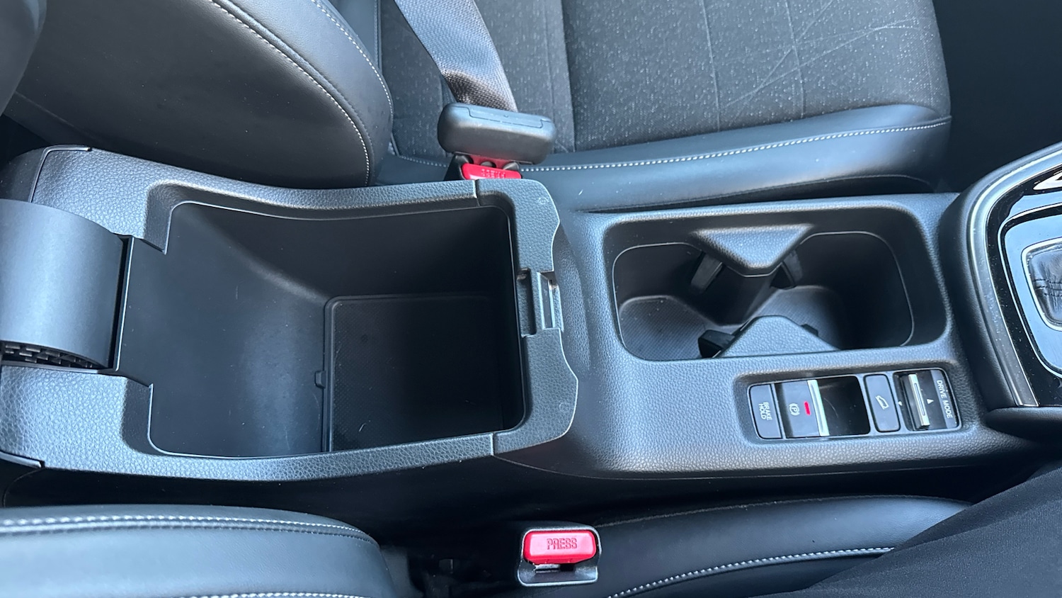 Used Honda HR-V 2022 for sale - 77643606: Photo 31