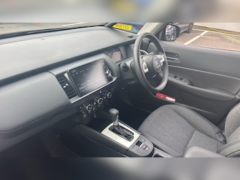 Used Honda Jazz 2024 for sale - 76164409: Photo 2