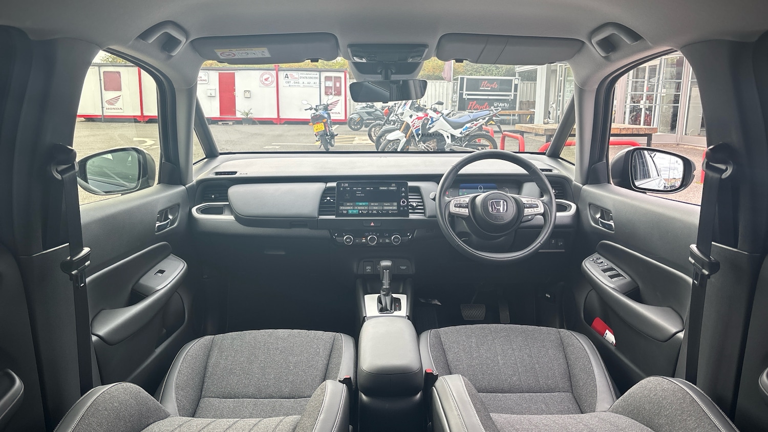Used Honda Jazz 2024 for sale - 76164409: Photo 4