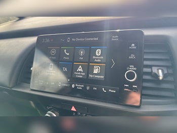 Used Honda Jazz 2023 for sale - 77716032: Photo