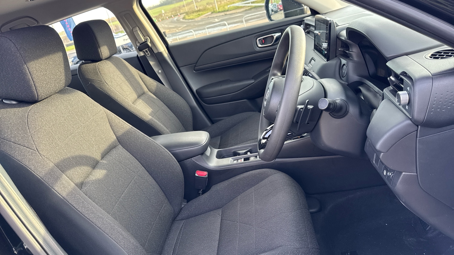 Used Honda HR-V 2024 for sale - 76719188: Photo 31