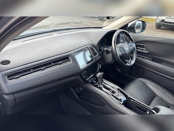 Used Honda HR-V 2020 for sale - 76725513: Photo