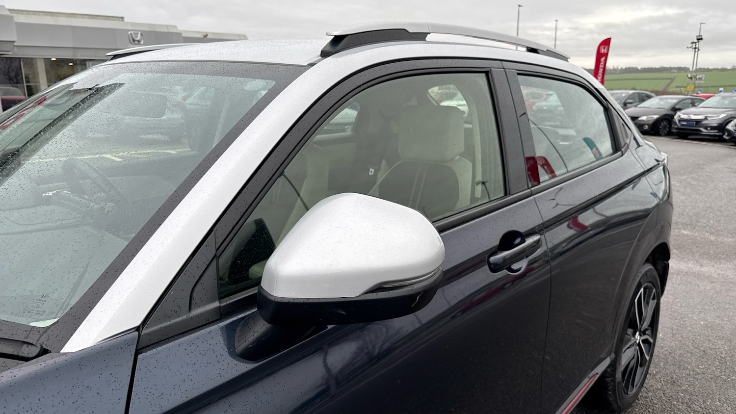 Used Honda HR-V 2023 for sale - 76957010: Photo 15