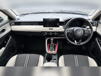 Used Honda HR-V 2023 for sale - 76957010: Photo