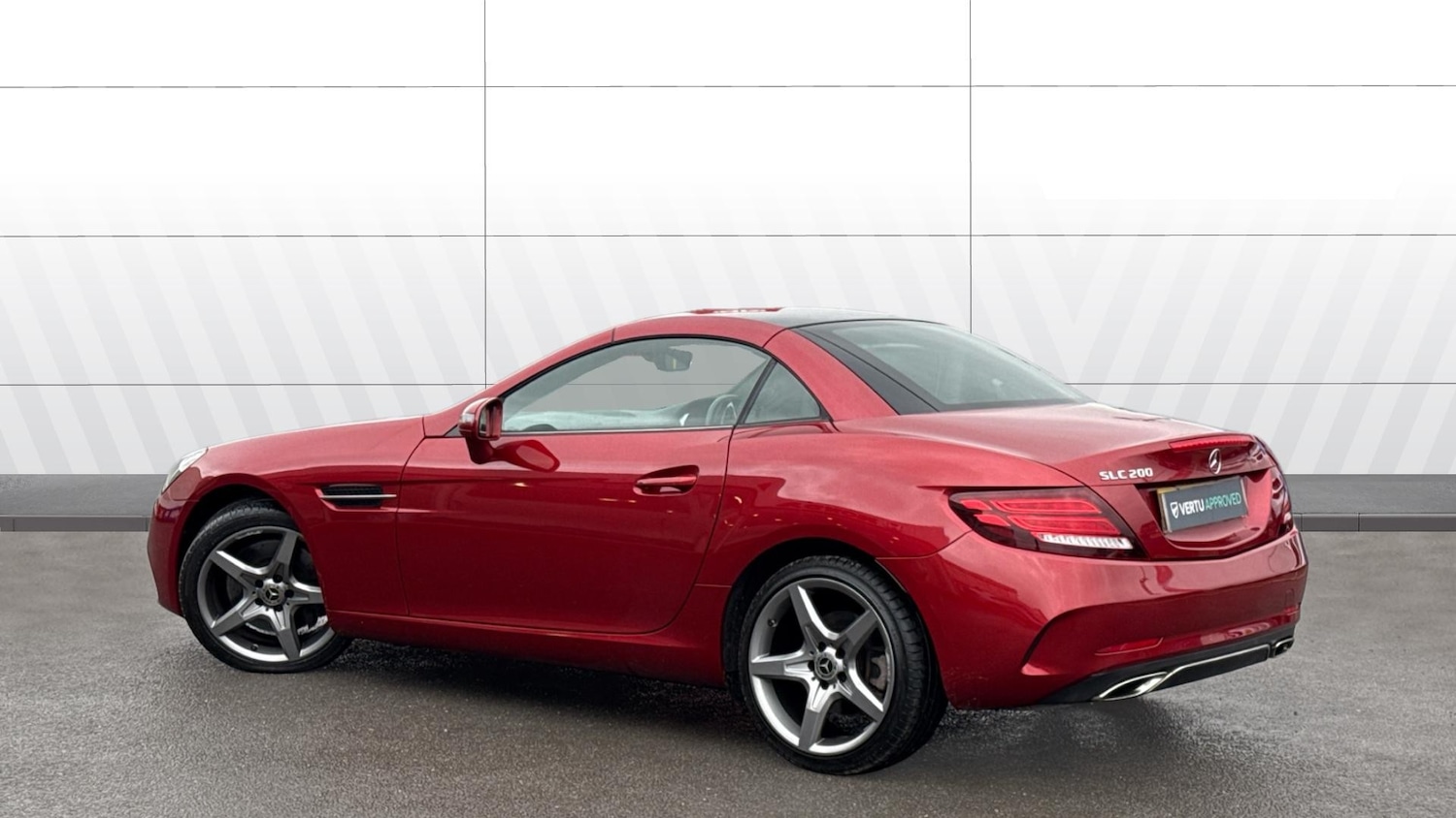 Used Mercedes-Benz SLC 2018 for sale - 77225673: Photo 2