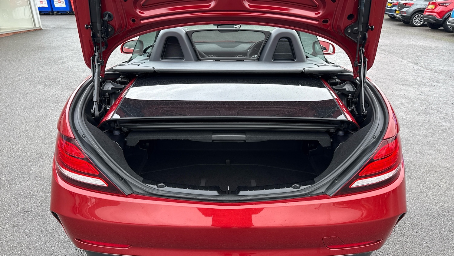 Used Mercedes-Benz SLC 2018 for sale - 77225673: Photo 35