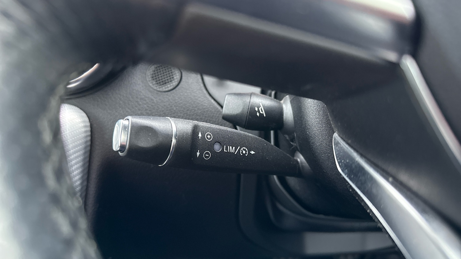 Used Mercedes-Benz SLC 2018 for sale - 77225673: Photo 39