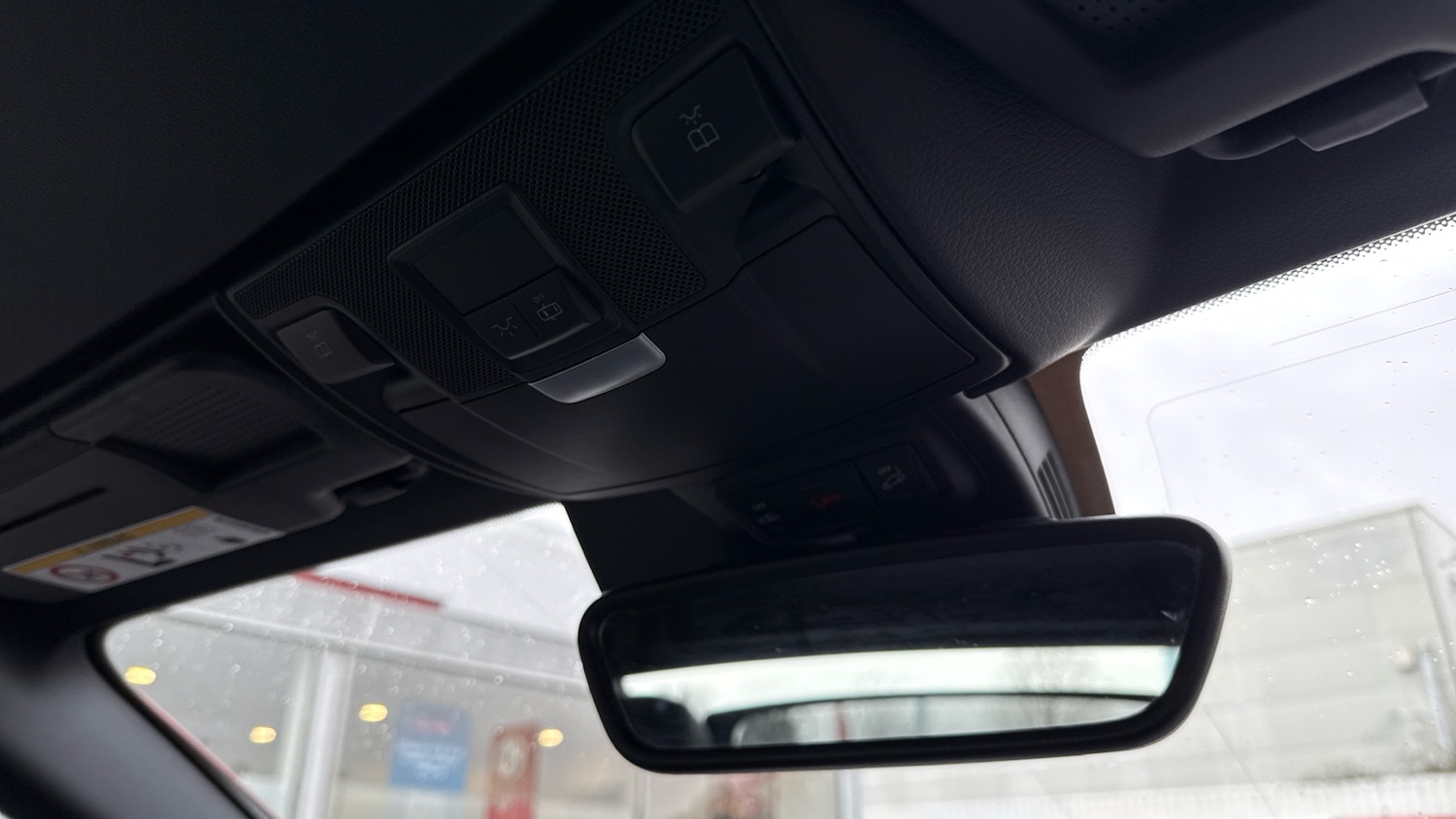 Used Mercedes-Benz SLC 2018 for sale - 77225673: Photo 43